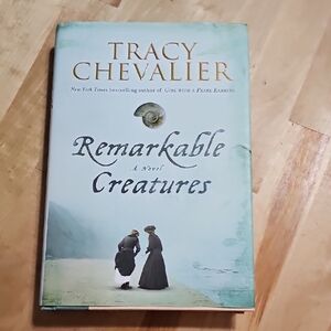 3 for $10 📖 Tracy Chevalier "Remarkable Creatures" Hardcover
